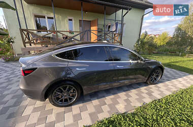 Tesla Model 3 2018 Tesla Model 3 2018