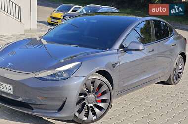 Tesla Model 3 2023