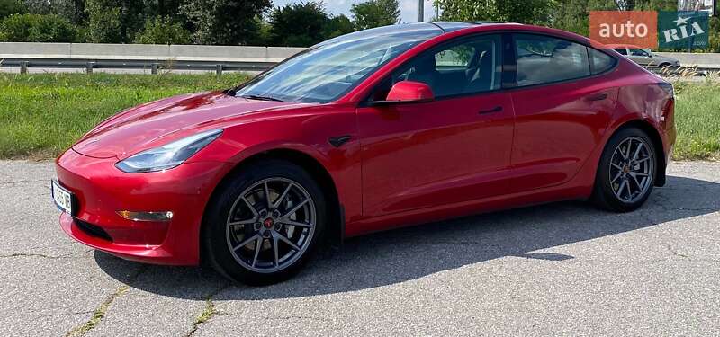 Седан Tesla Model 3 2022 в Києві фото Седан Tesla Model 3 2022 в Києві