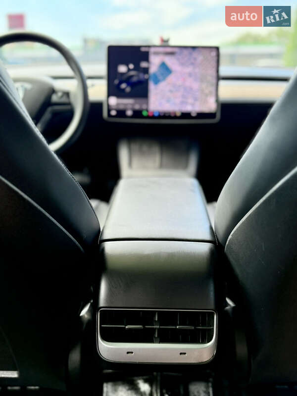 Седан Tesla Model 3 2020 в Харькове фото 64 Седан Tesla Model 3 2020 в Харькове