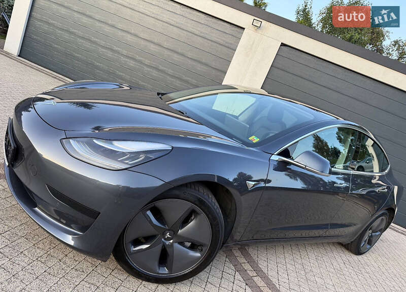 Седан Tesla Model 3 2019 в Жашківу фото 2 Седан Tesla Model 3 2019 в Жашківу