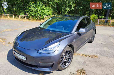 Tesla Model 3 2020 Tesla Model 3 2020