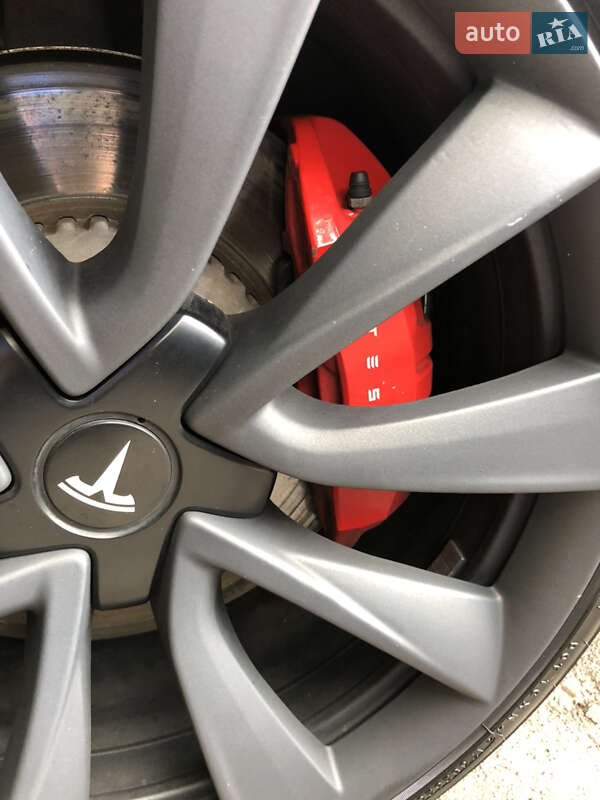 Седан Tesla Model 3 2019 в Києві фото 13 Седан Tesla Model 3 2019 в Києві