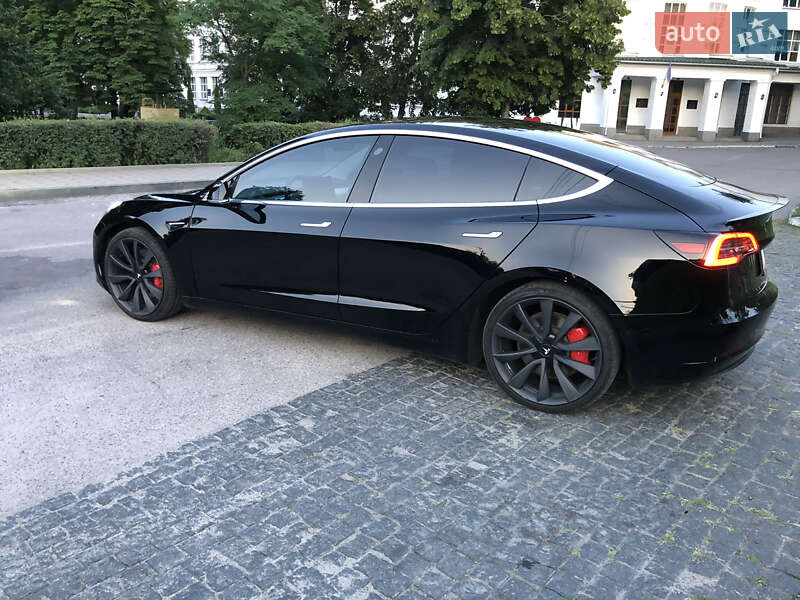Седан Tesla Model 3 2019 в Києві фото 12 Седан Tesla Model 3 2019 в Києві