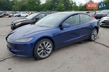 Седан Tesla Model 3 2024 в Киеве
