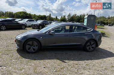 Седан Tesla Model 3 2018 в 