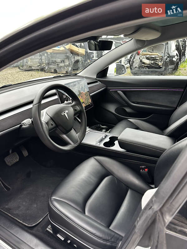 Седан Tesla Model 3 2019 в Білій Церкві