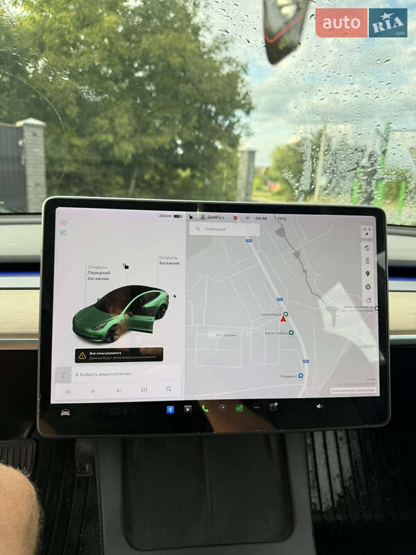 Седан Tesla Model 3 2021 в Києві
