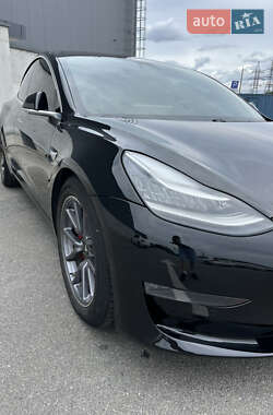 Седан Tesla Model 3 2018 в 