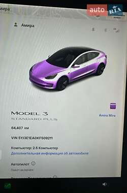 Седан Tesla Model 3 2019 в 