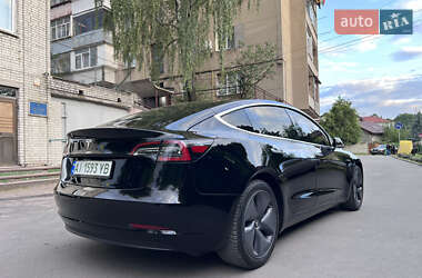 Седан Tesla Model 3 2020 в 