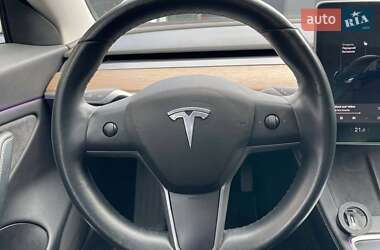 Седан Tesla Model 3 2018 в 