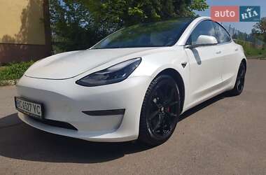 Tesla Model 3 2019 Tesla Model 3 2019