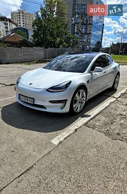 Tesla Model 3 2018