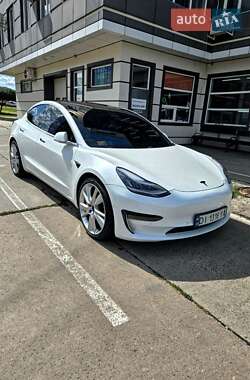 Седан Tesla Model 3 2018 в 