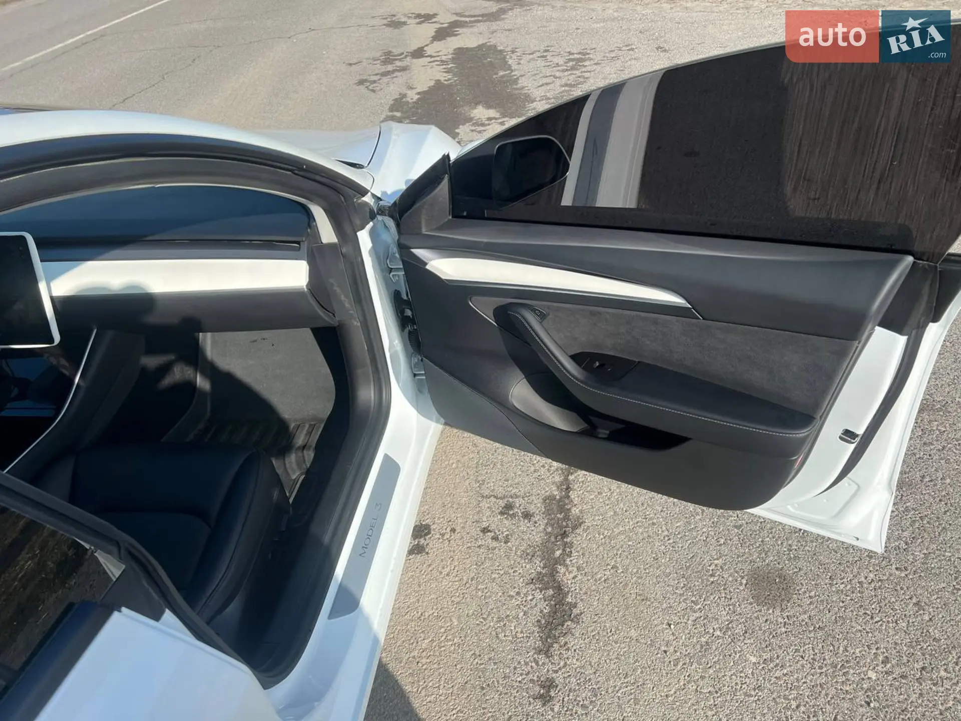 2018 Tesla Model 3 - мініатюра 9