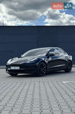 Седан Tesla Model 3 2019 в Івано-Франківську