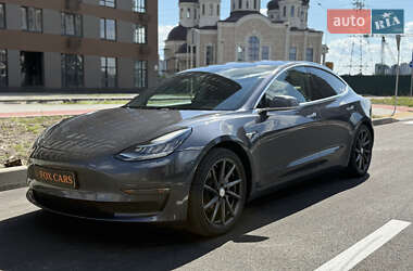 Седан Tesla Model 3 2018 в Києві