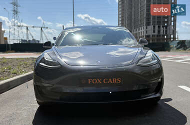 Седан Tesla Model 3 2018 в 