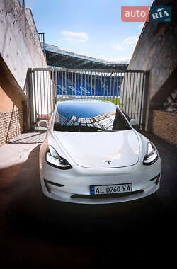 Tesla Model 3 2020 Tesla Model 3 2020