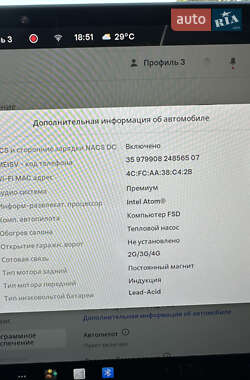 Седан Tesla Model 3 2021 в 