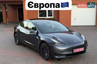Tesla Model 3 2021 Tesla Model 3 2021