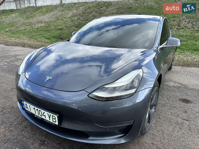 Седан Tesla Model 3 2019 в Белой Церкви