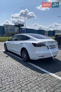 Седан Tesla Model 3 2018 в 