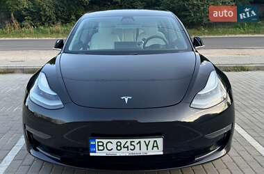 Tesla Model 3 2019