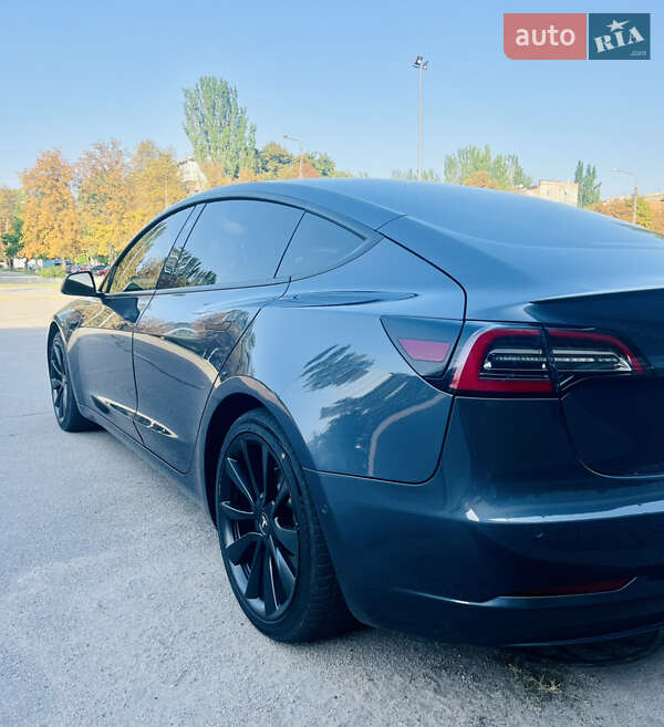 Седан Tesla Model 3 2022 в Запоріжжі фото 6 Седан Tesla Model 3 2022 в Запоріжжі