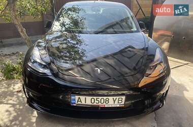 Седан Tesla Model 3 2021 в Киеве
