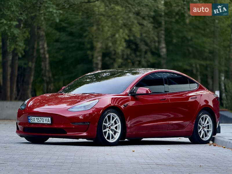 Седан Tesla Model 3 2021 в Тернополе фото 5 Седан Tesla Model 3 2021 в Тернополе