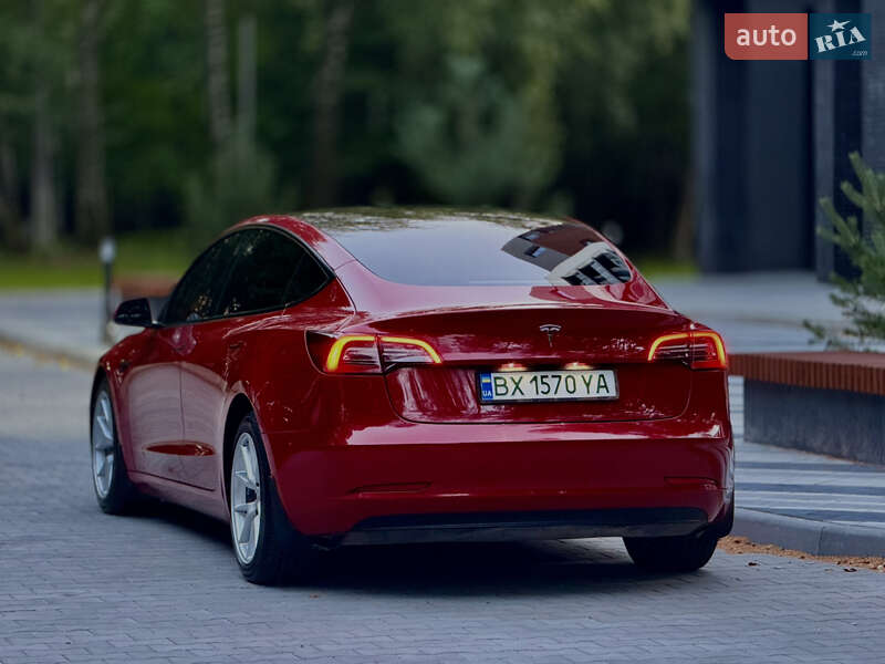 Седан Tesla Model 3 2021 в Тернополе фото 18 Седан Tesla Model 3 2021 в Тернополе