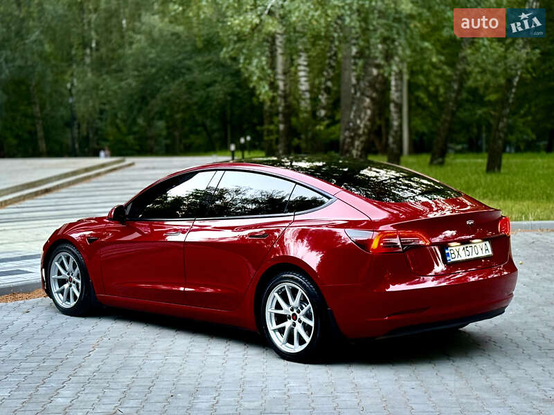Седан Tesla Model 3 2021 в Тернополе фото 21 Седан Tesla Model 3 2021 в Тернополе