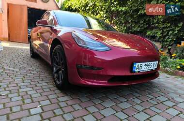 Седан Tesla Model 3 2019 в 