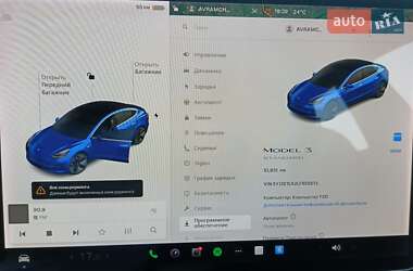 Седан Tesla Model 3 2020 в 