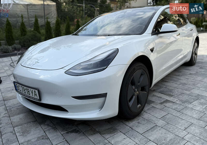 Седан Tesla Model 3 2021 в Львові фото 2 Седан Tesla Model 3 2021 в Львові