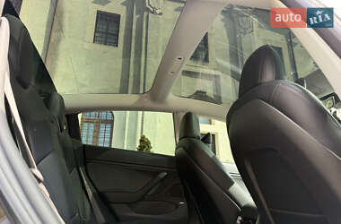 Седан Tesla Model 3 2018 в 