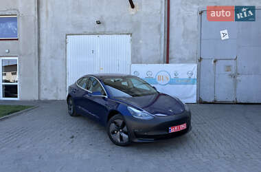 Седан Tesla Model 3 2018 в Луцьку