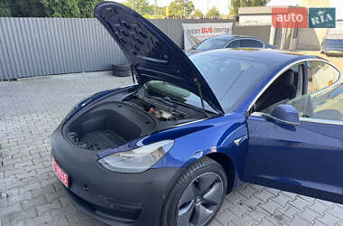 Седан Tesla Model 3 2018 в 