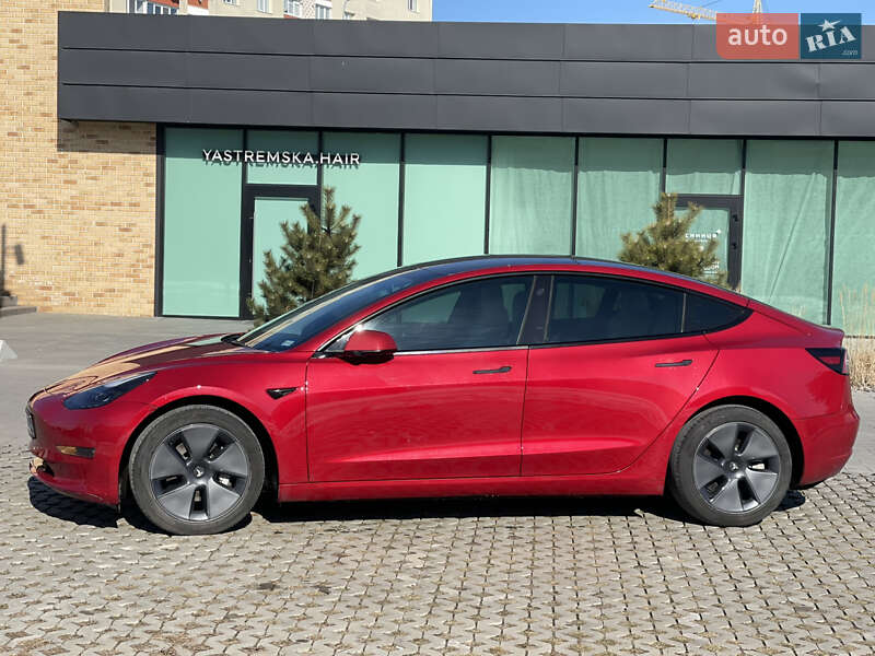 Седан Tesla Model 3 2022 в Львові фото 15 Седан Tesla Model 3 2022 в Львові