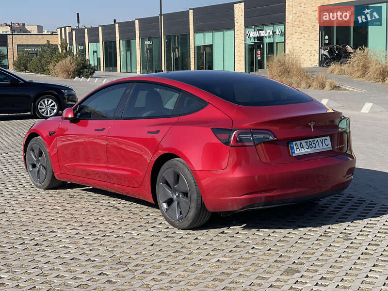 Седан Tesla Model 3 2022 в Львові фото 23 Седан Tesla Model 3 2022 в Львові