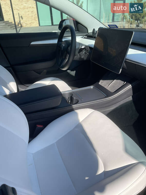 Седан Tesla Model 3 2022 в Львові фото 87 Седан Tesla Model 3 2022 в Львові