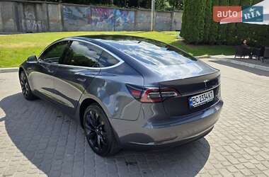 Седан Tesla Model 3 2018 в 