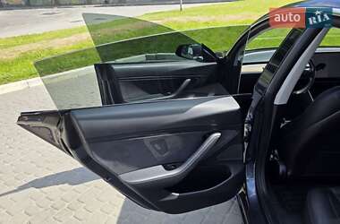 Седан Tesla Model 3 2018 в 