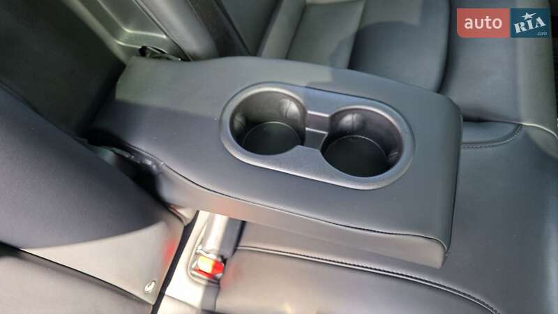 Седан Tesla Model 3 2018 в Львове фото 68 Седан Tesla Model 3 2018 в Львове