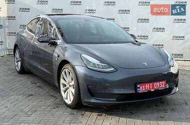 Tesla Model 3 2018