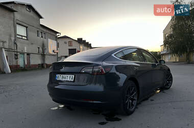 Седан Tesla Model 3 2018 в 