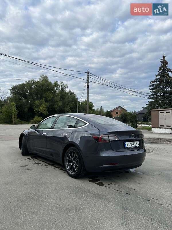 Седан Tesla Model 3 2018 в Ивано-Франковске фото 17 Седан Tesla Model 3 2018 в Ивано-Франковске