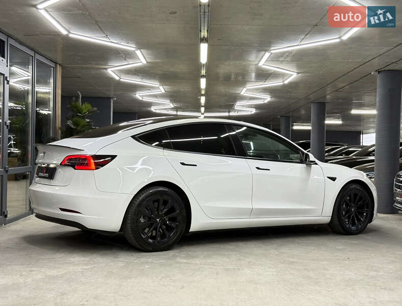 Седан Tesla Model 3 2022 в Одессе фото 15 Седан Tesla Model 3 2022 в Одессе